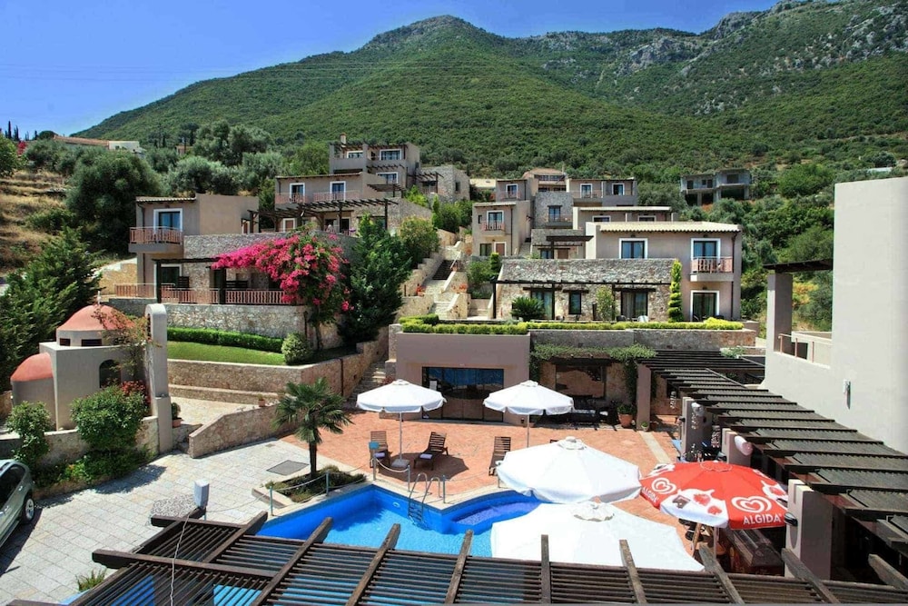 Tesoro Hotel 15/20