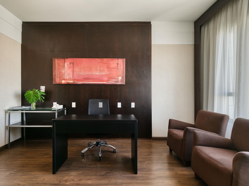 Mercure Belo Horizonte Lourdes Hotel 8/47