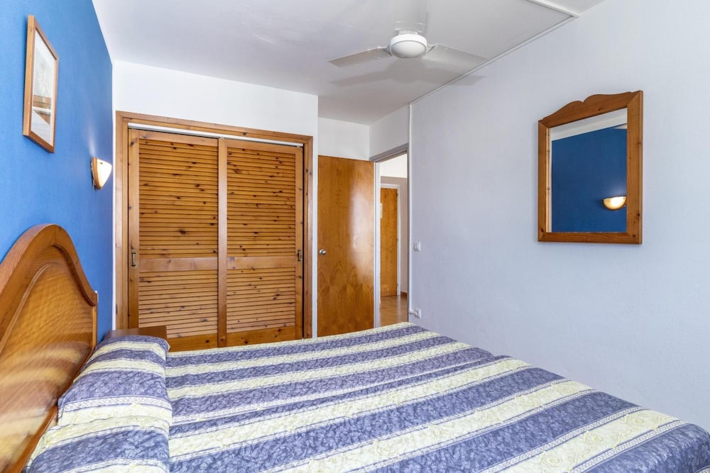 Vista Blanes Apartments 13/33