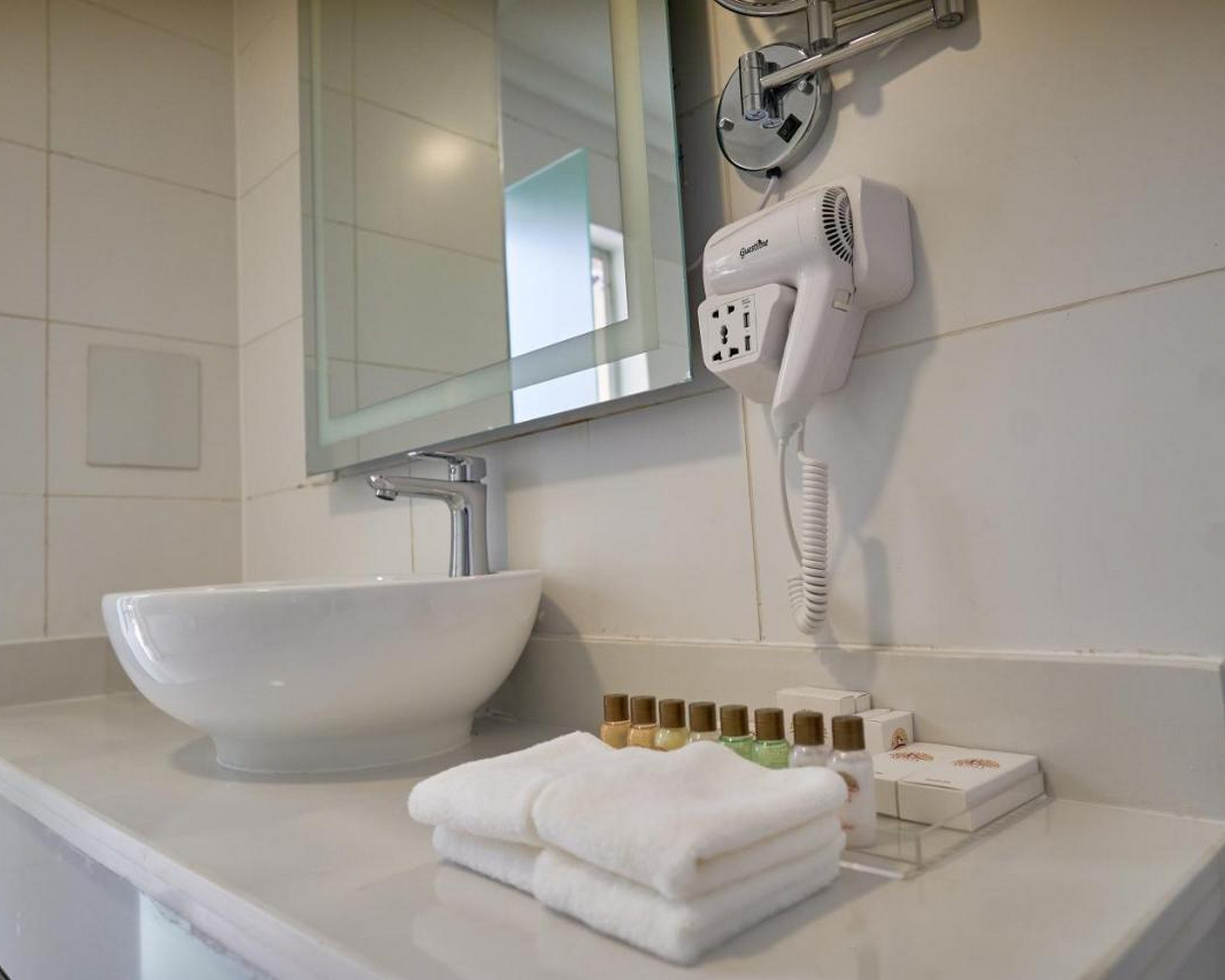 Monty Suites Lekki 53/54