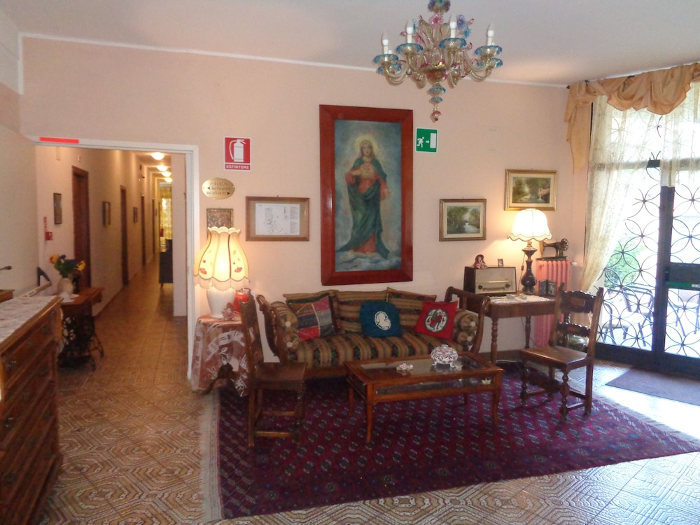 Hotel Rosati 34/57