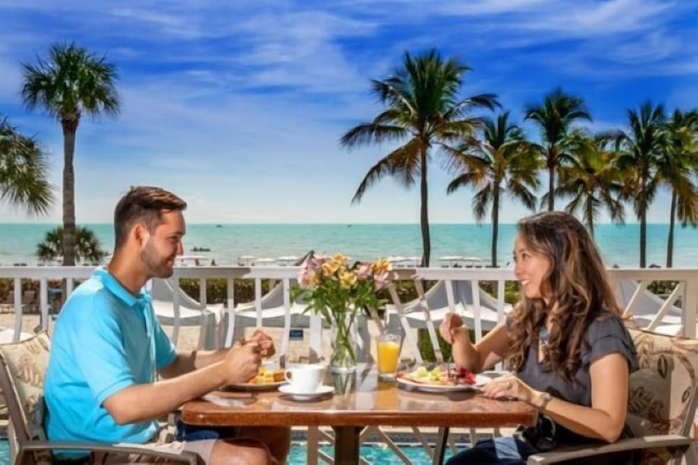 Sundial Beach Resort 5/50