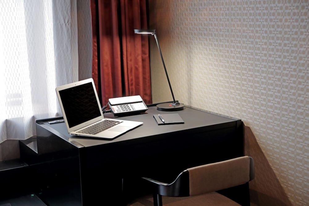 Courtyard by Marriott Kyoto Shijo Karasuma 24/24