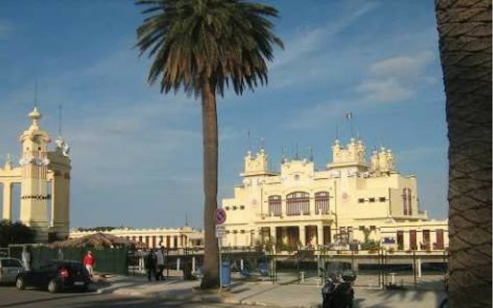 Addaura Village e Congressi 33/45