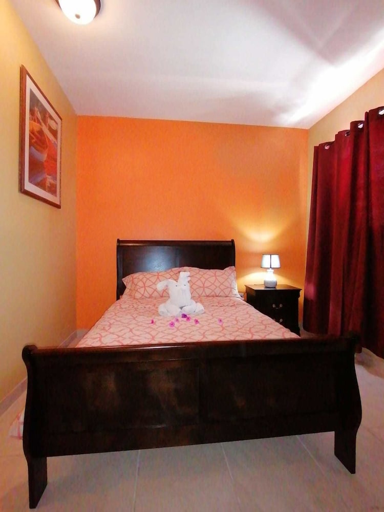 Sunset Ridge Hotel 23/55
