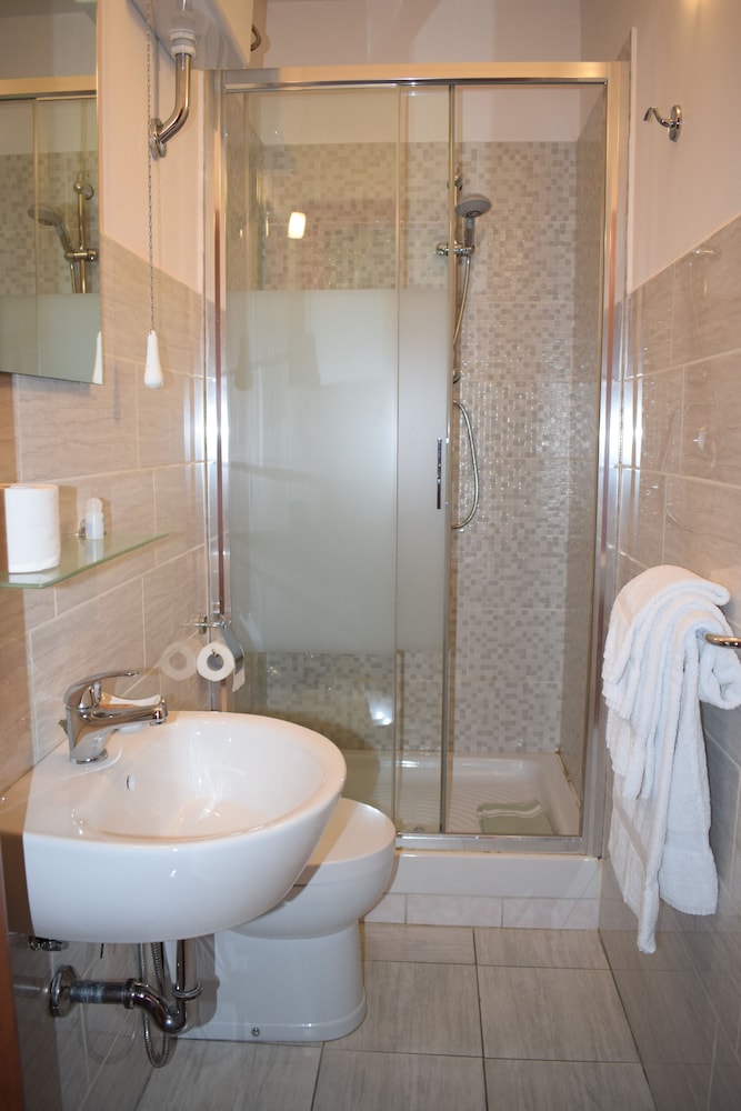 DALMAZIA HOTEL 18/38
