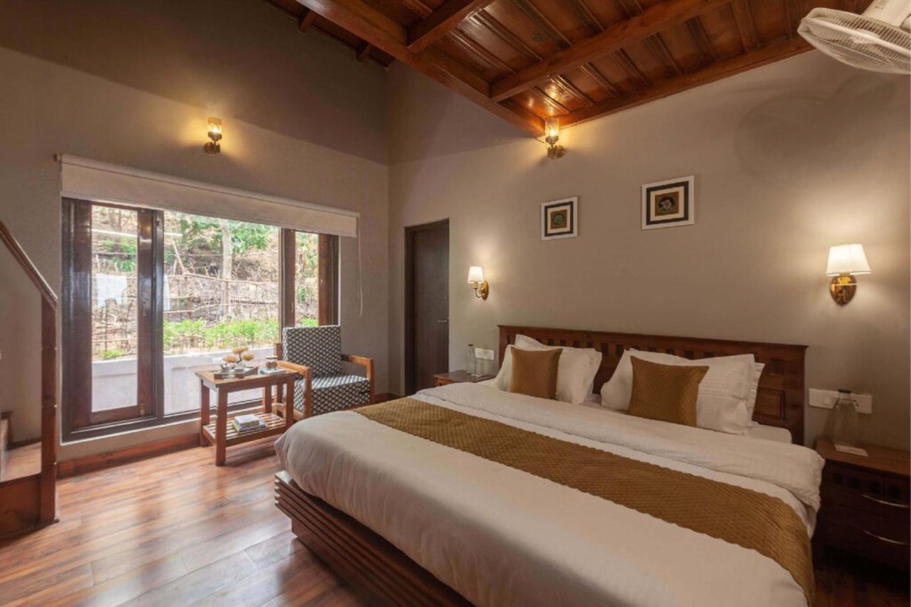 Room at Alaya Stays Stunning 4BHK with Mountain View Amara Dawn, NAINITAL