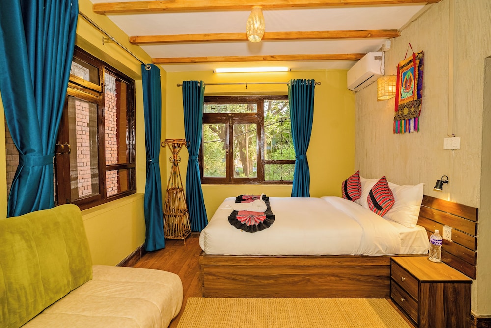 Nepali Heritage Hotel 17/50