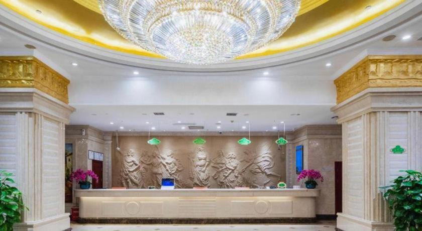 Vienna International Hotel (Shanghai Hongqiao National Exhibition and Convention Center Caobao Road) 14/47