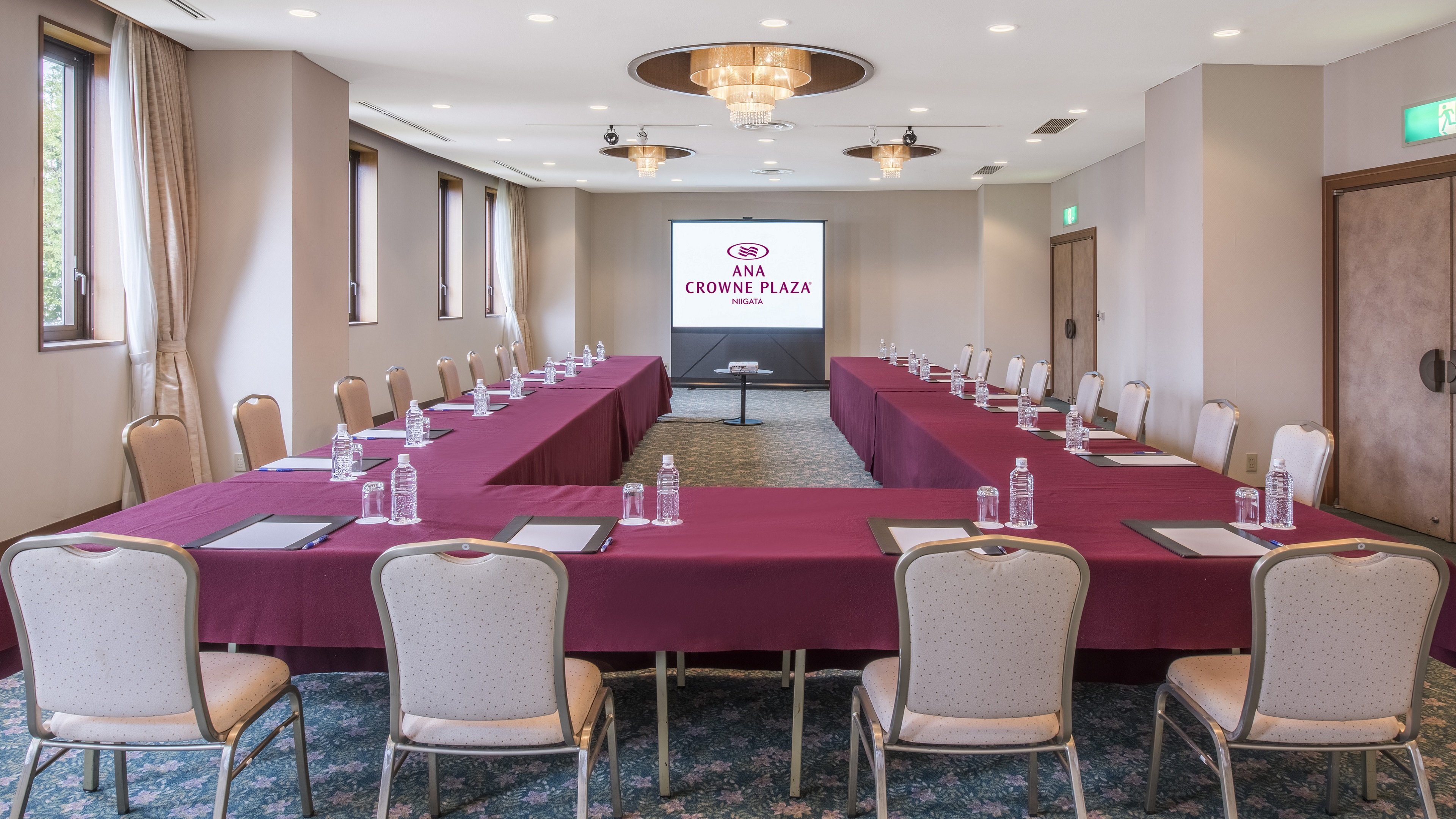 Ana Crowne Plaza Hotel Niigata 40/50