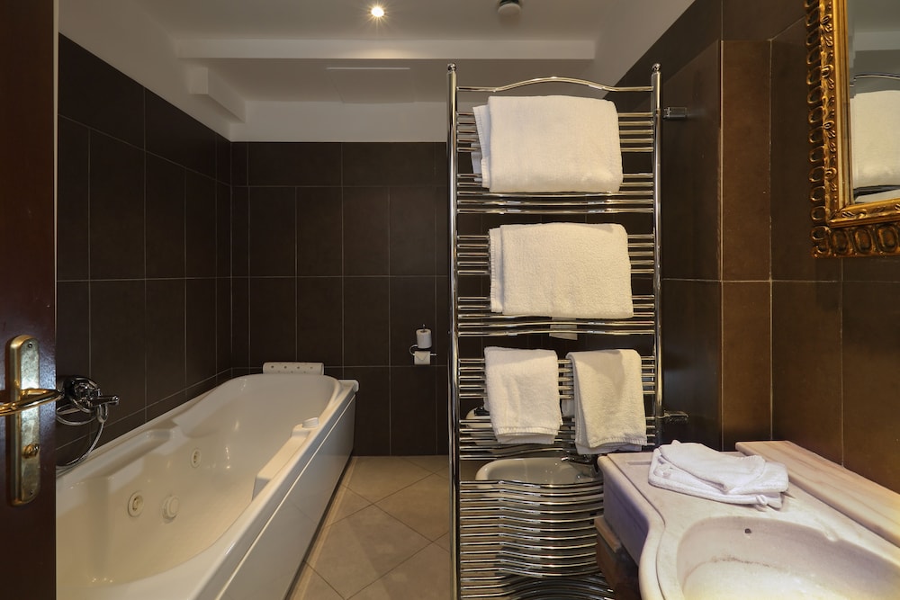 Villa Sonia Hotel 86/86