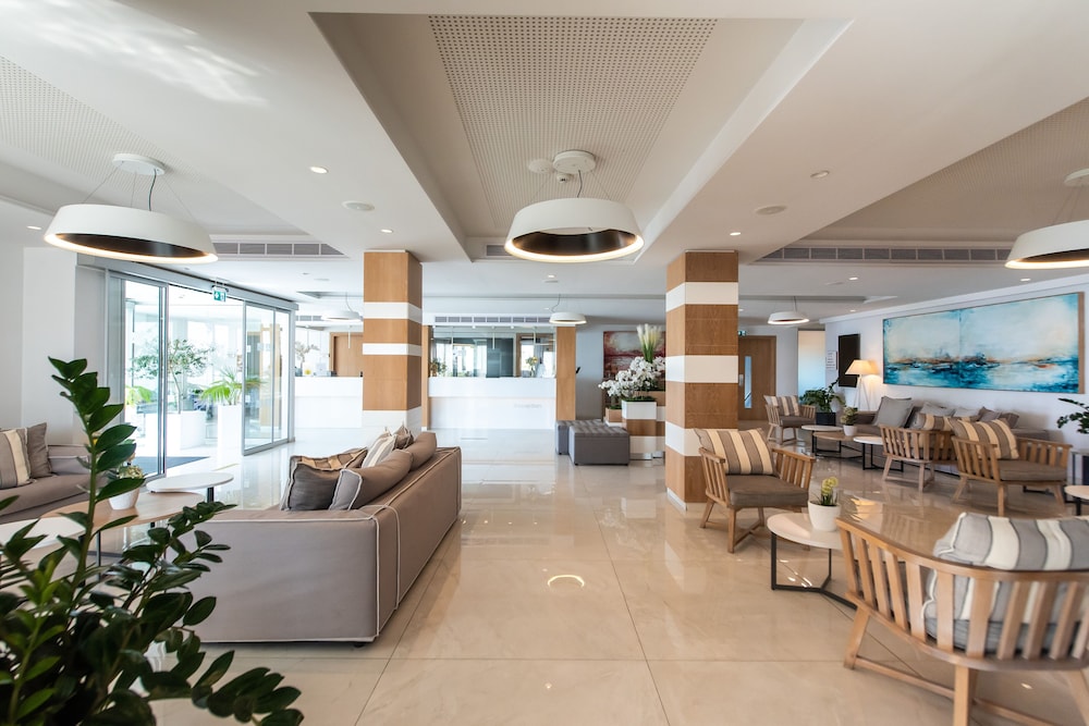 Evalena Beach Hotel 21/28