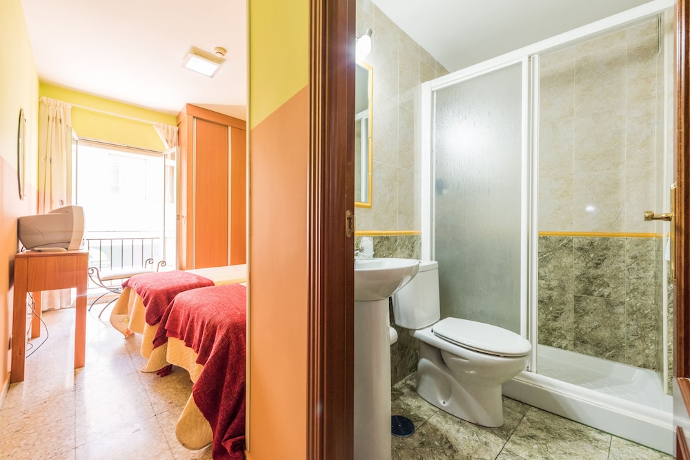 Hostal Arkanta 25/25