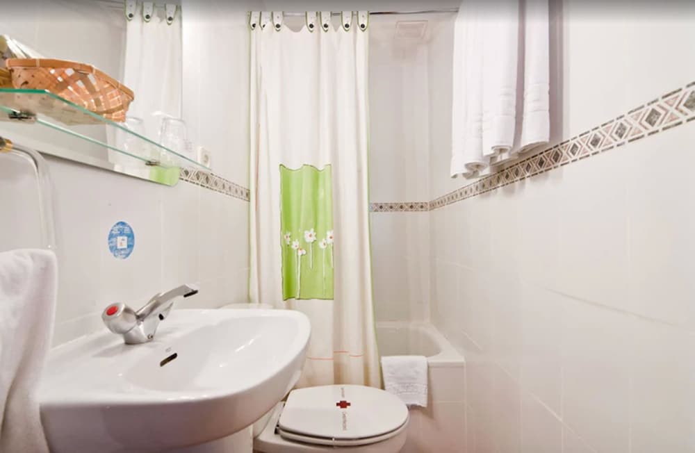Hostal Oporto 25/31