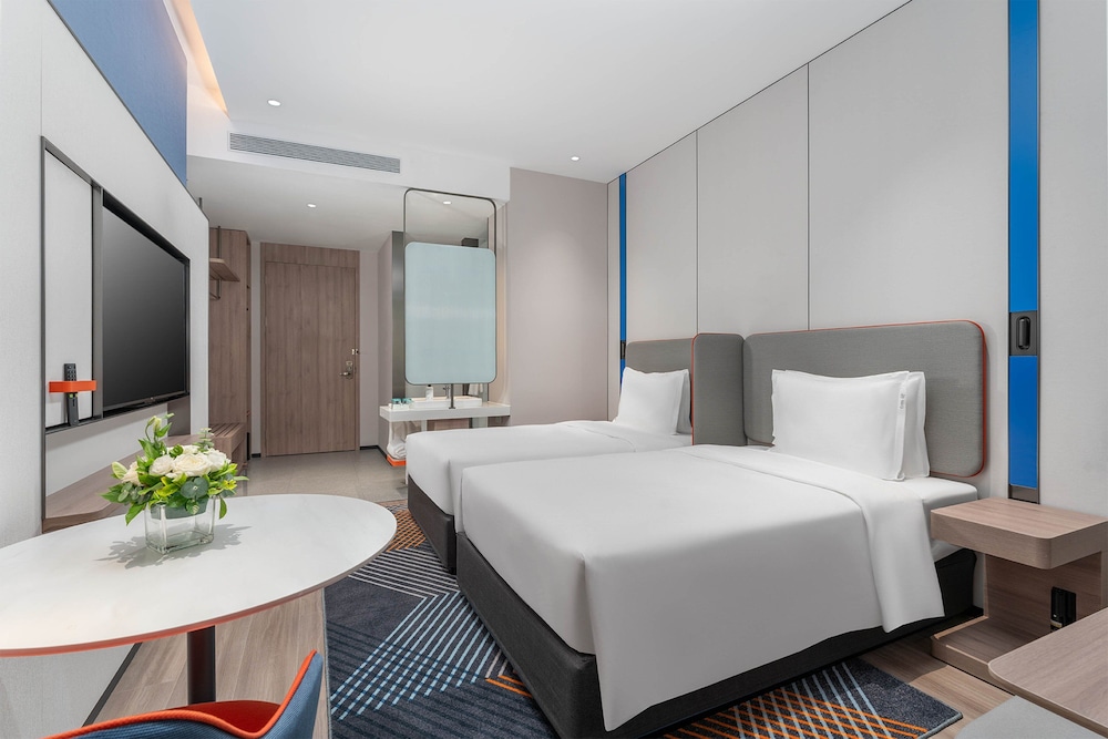 Specialty, Twin Beds