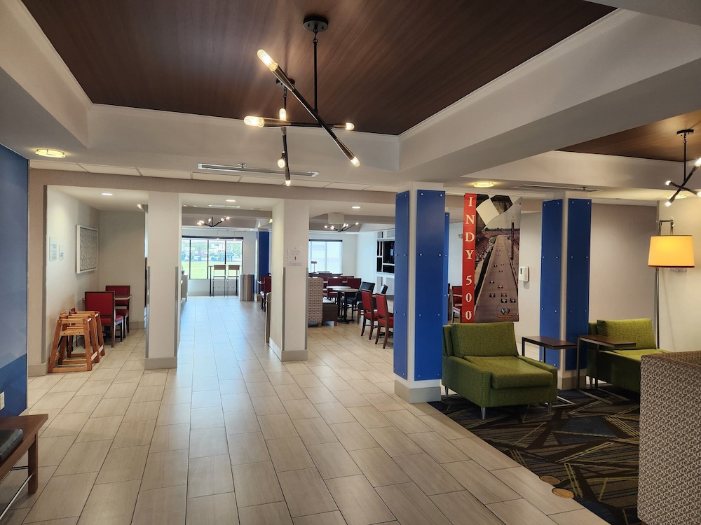 Holiday Inn Express Hotel Suites Crawfordsville 46/65