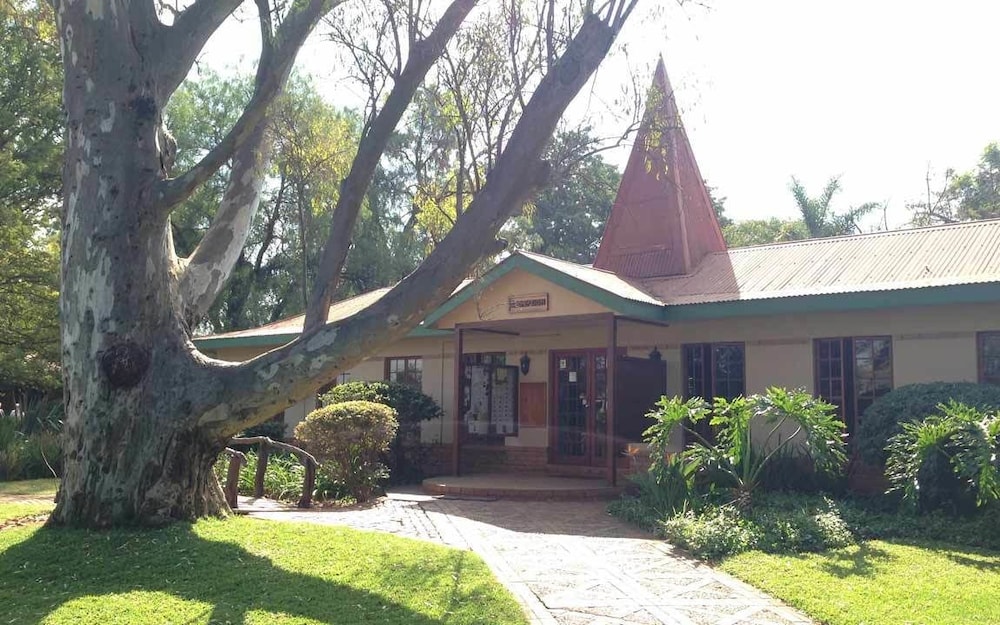 Makhato 84 Bush Lodge 33/45
