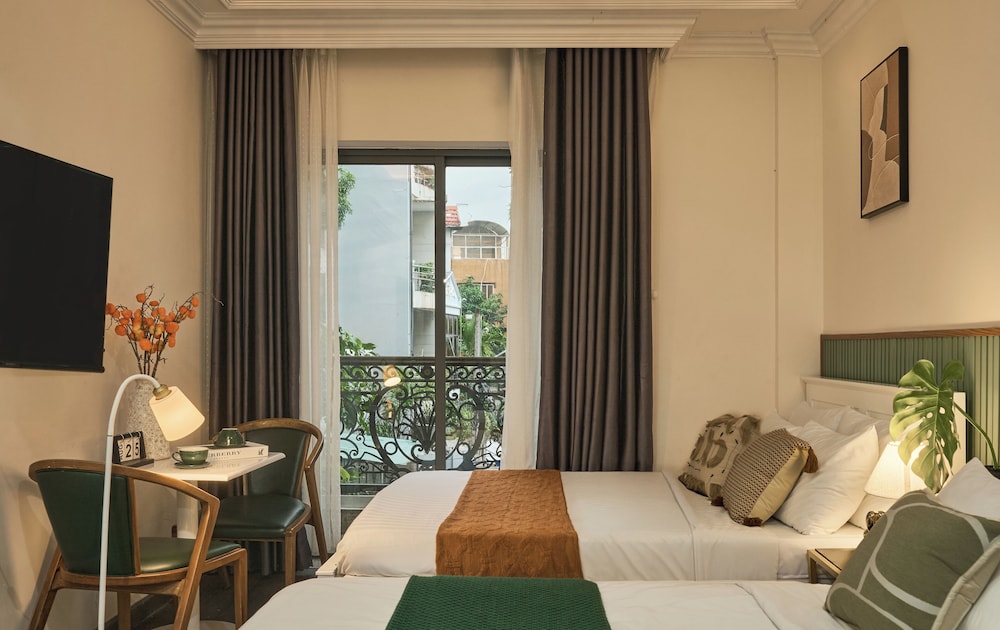 The Passion Hotel Airport - 5 minutes to Tan Son Nhat 34/50