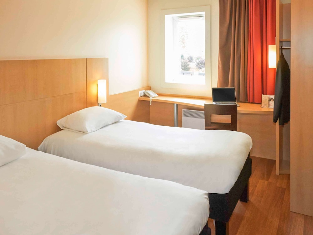 IBIS CHALON SUR SAONE NORD 11/67