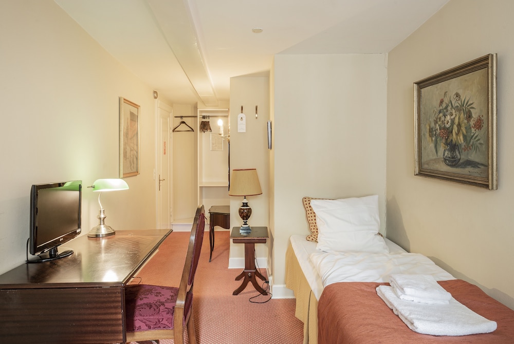 Hotel Dagmar 11/34