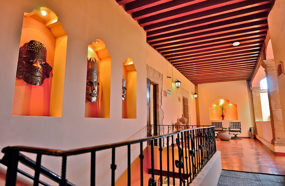Hotel Real Catedral 5/26