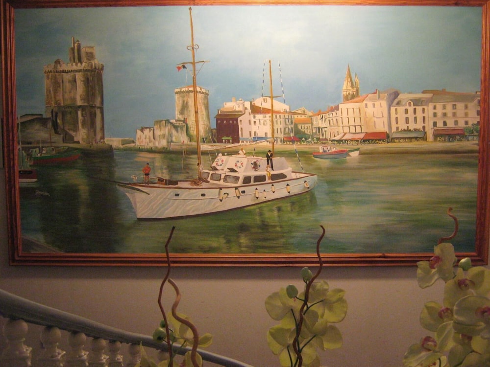 Hotel De L'ocean 33/34