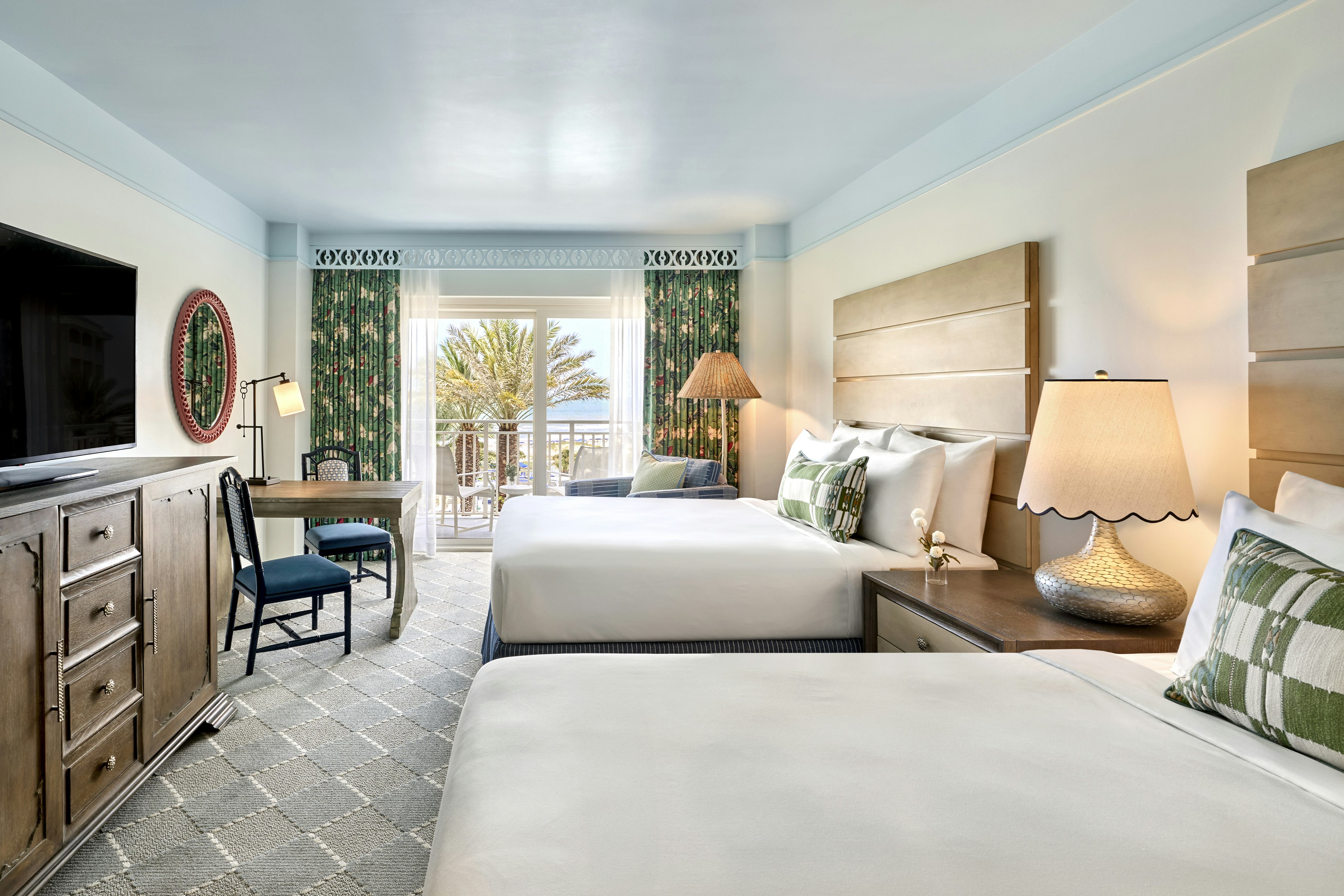 Room, 2 Queen Beds, Pool and Ocean View, Accessible