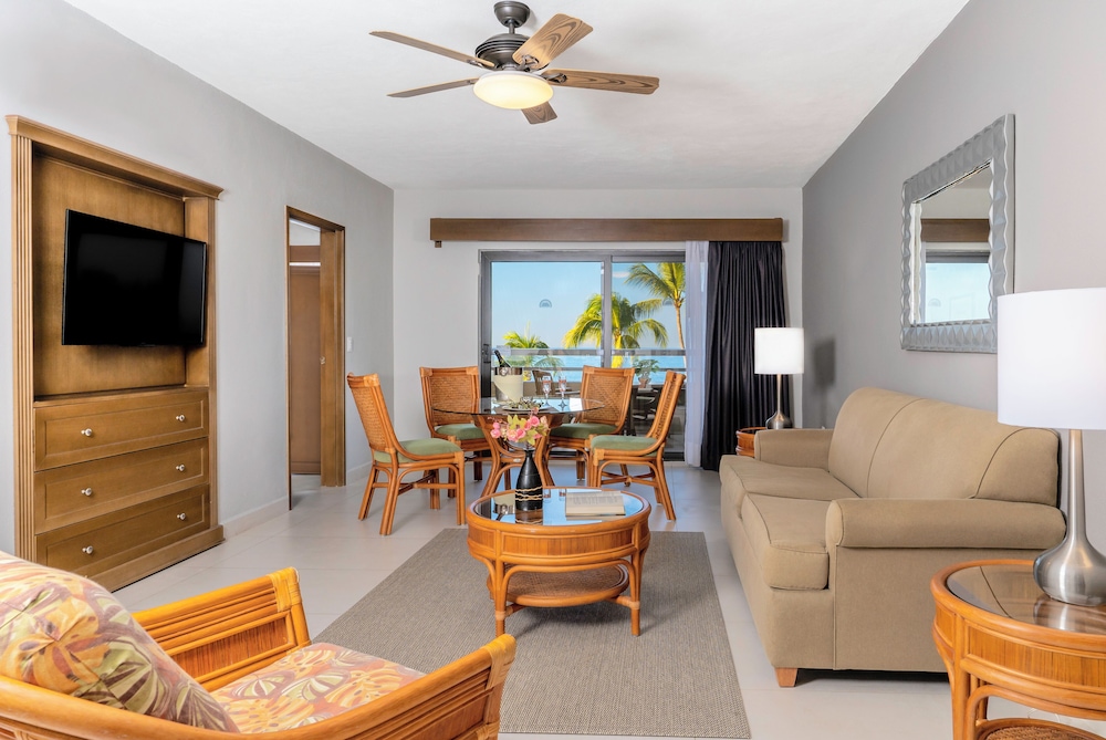 Paradise Village Beach Resort & Spa 46/69