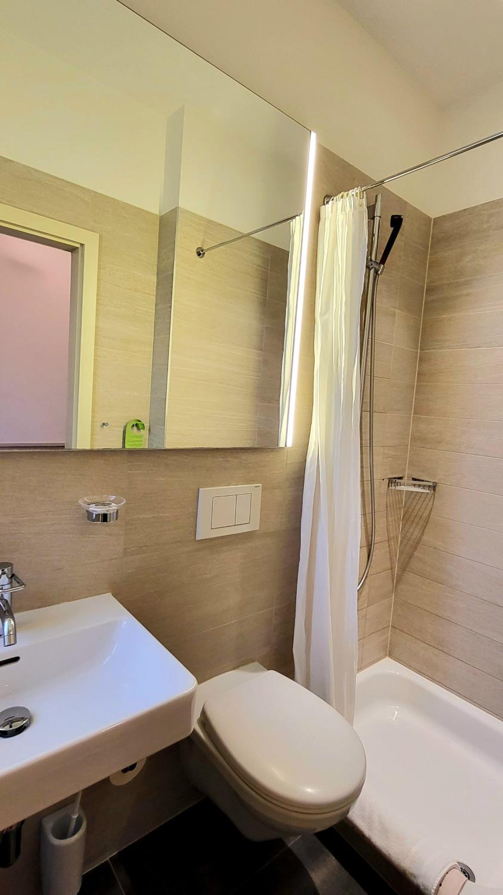 Hotel Pestalozzi Lugano 48/50