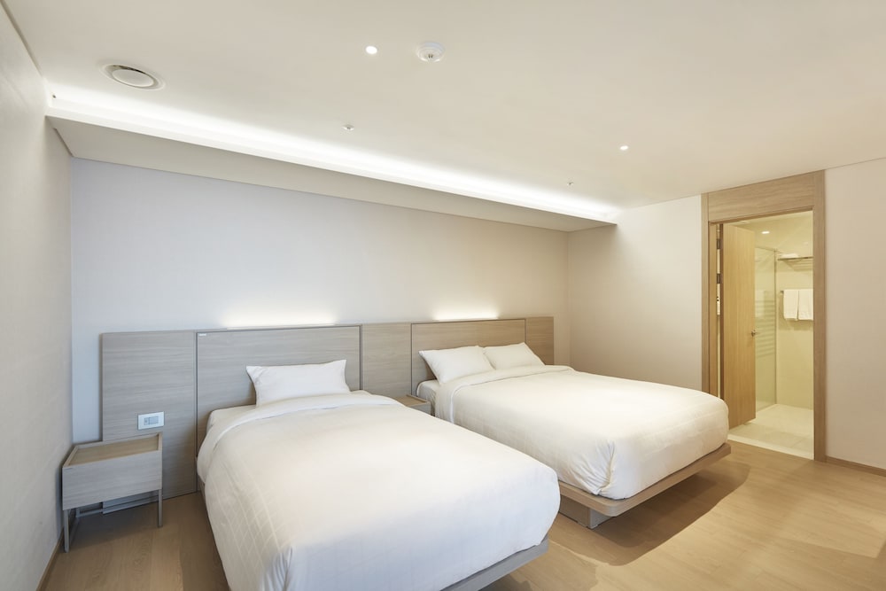 Kumho Jeju Resort 17/62