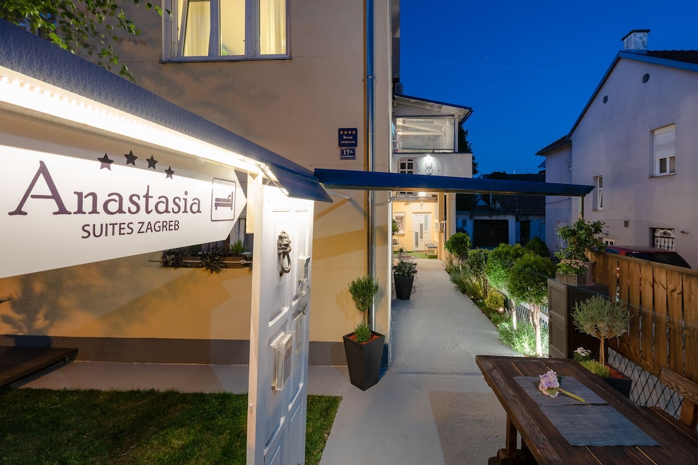 Anastasia Suites Zagreb 2/75