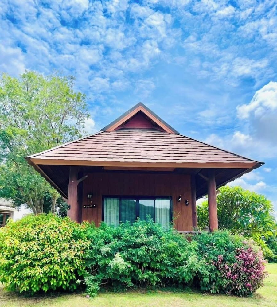 Phureenun Resort 5/50