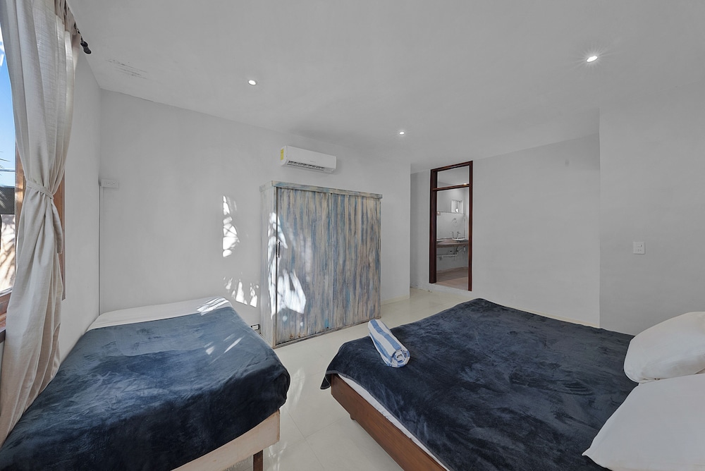 Playa Canek Boutique Eco Hotel 74/100