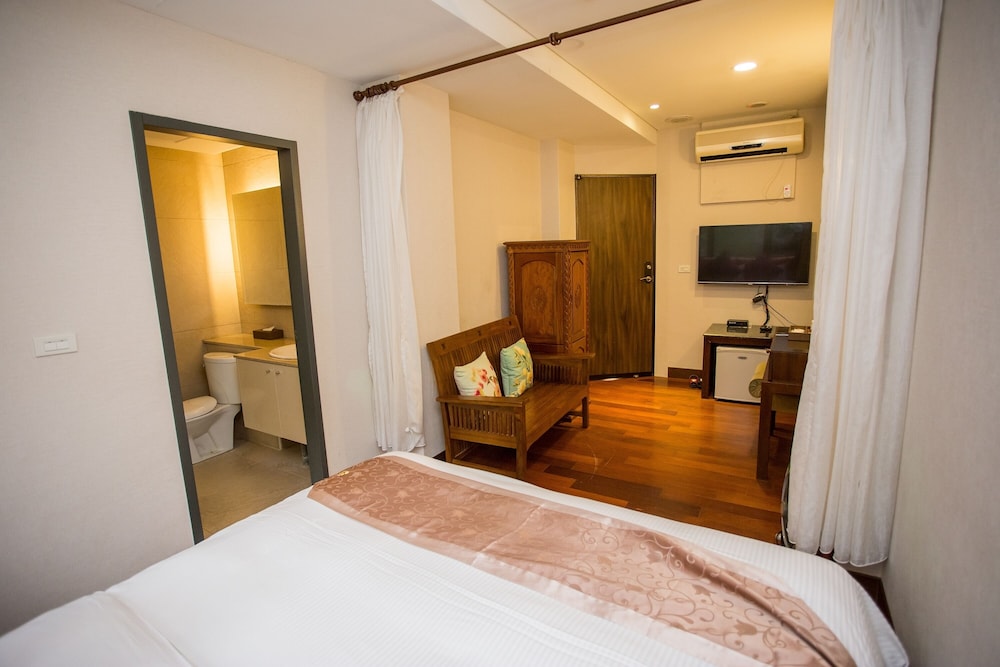 Mei Jia Mei Hotel 17/50