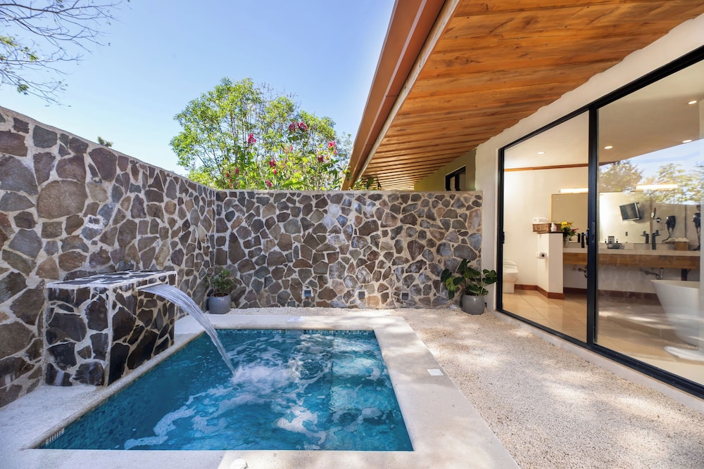 Hacienda Guachipelin Hotel 40/71