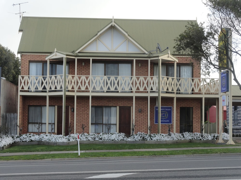 Victoria Lodge Motor Inn And Apartments 2/51