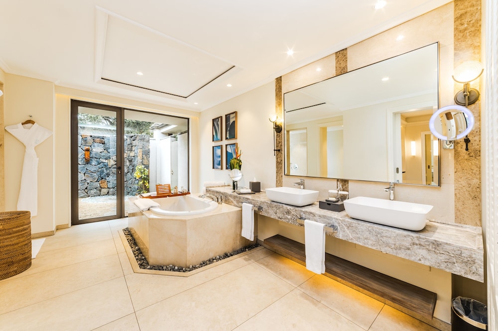 Pool, Luxury, Villa, King Bed، Maradiva Villas Resort And Spa 4/4