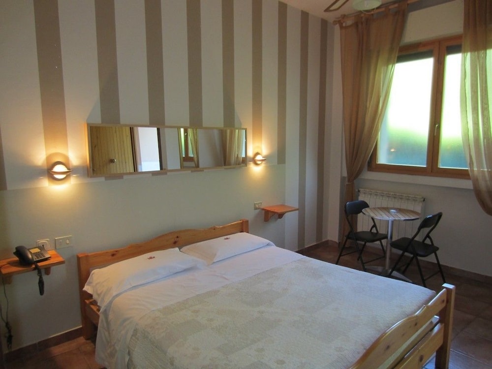 Hotel Montemorello 2/15