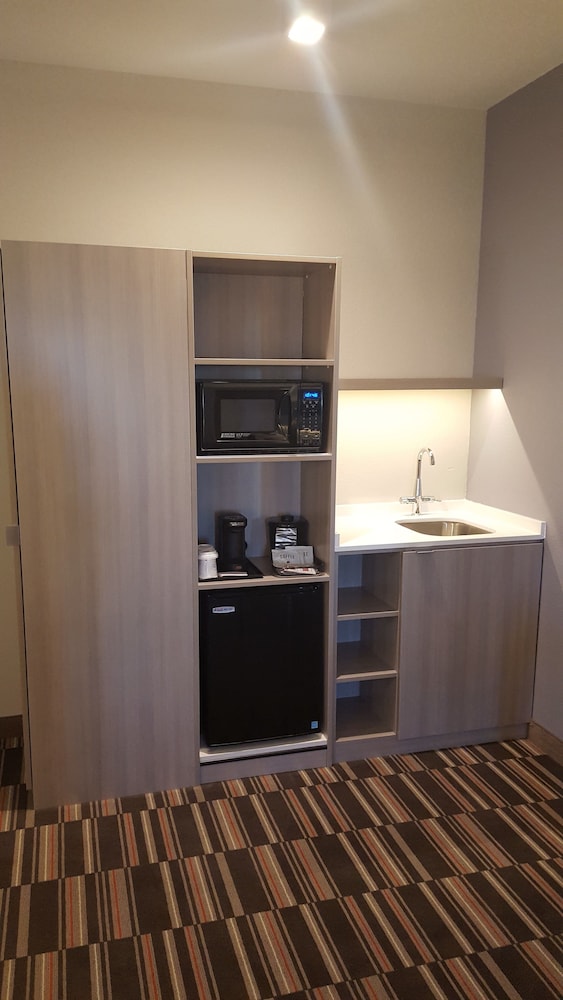 Microtel Inn And Suites By Wyndham Perry 5/41