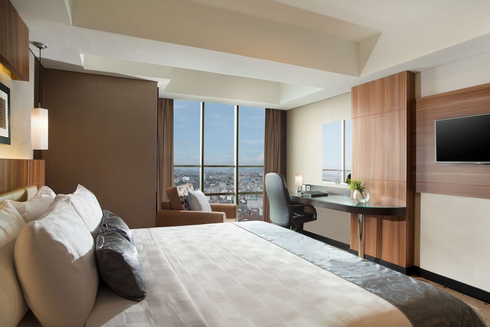 Best Western Premier La Grande Hotel 9/44