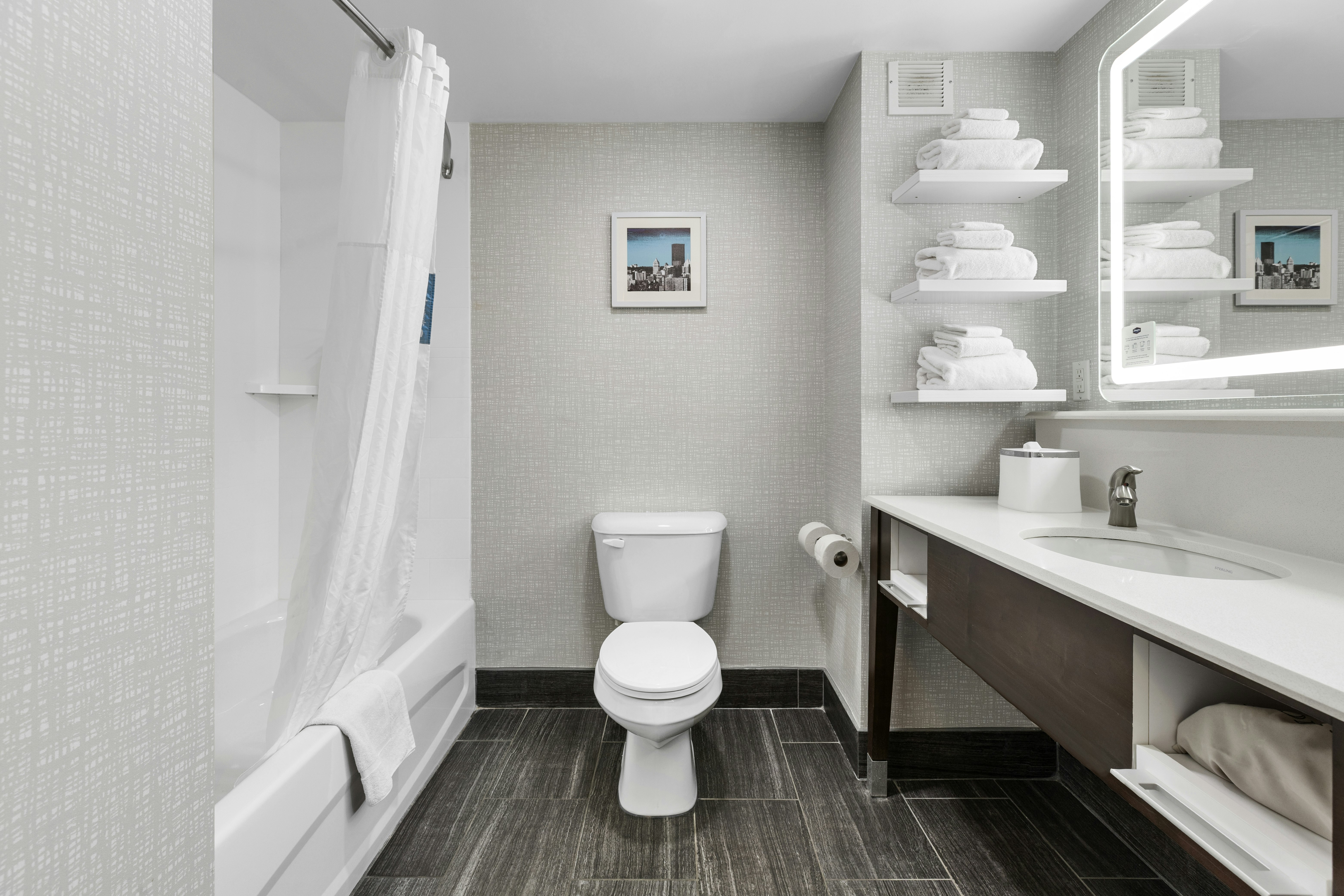 غرفة بسريرين كوين، Hampton Inn Salem 10/10