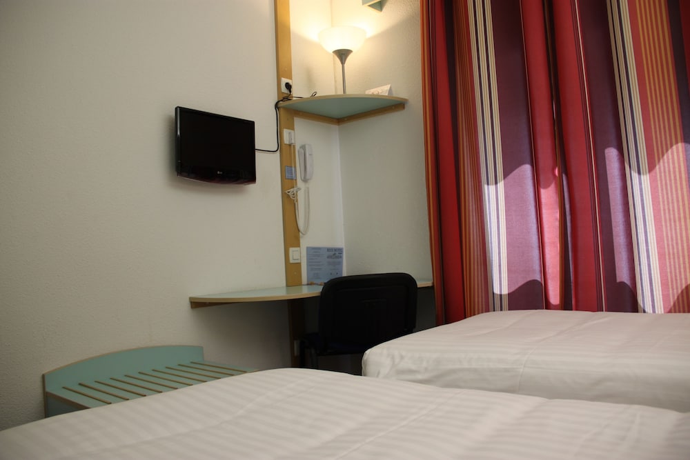 Agape Hotel Niort- Bessines 19/50