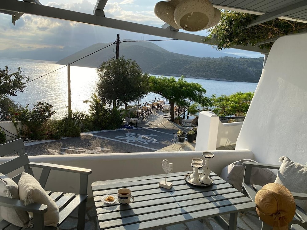 Nafsika Villas 10/49