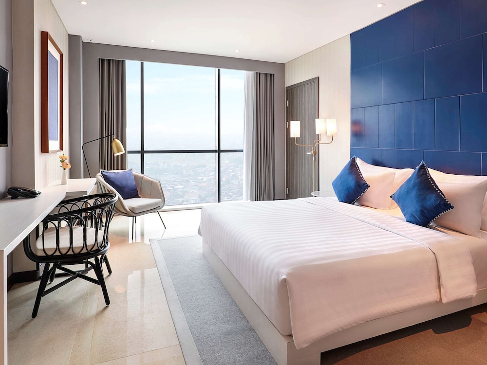 Novotel Samator Surabaya Timur 18/70
