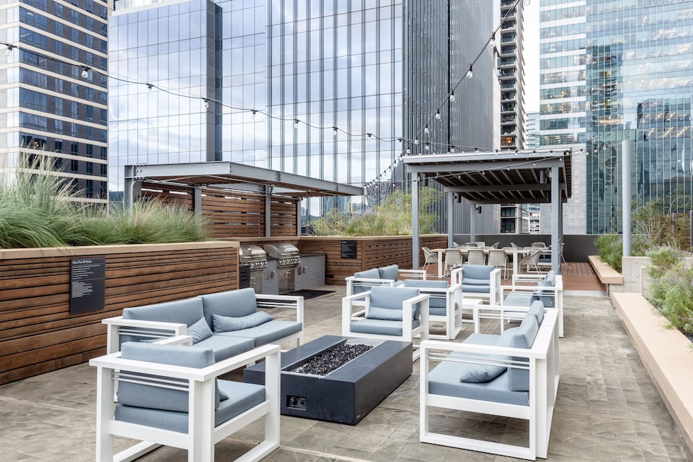 Kasa Austin 2nd Street Apartments 35/50