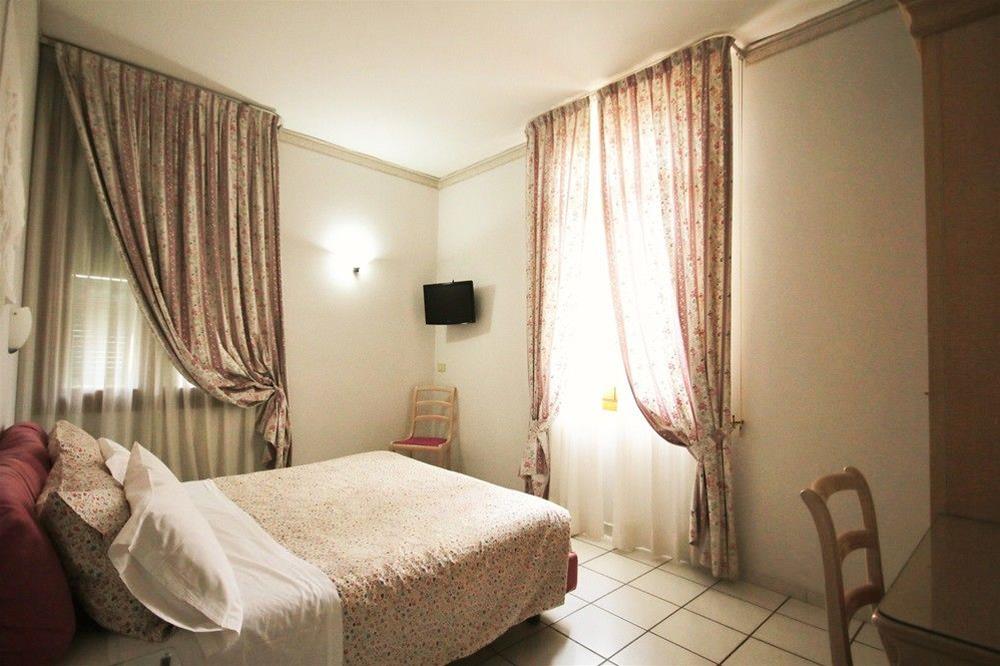 Albergo Villa Gina 26/50