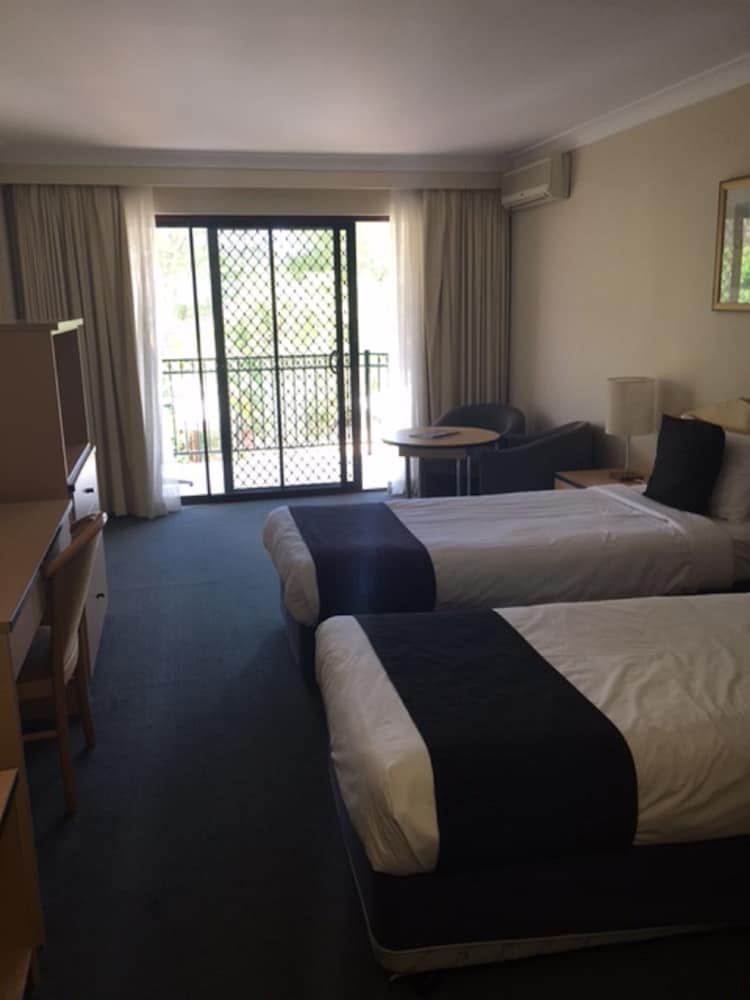 ST MARYS PARK VIEW MOTEL 13/34