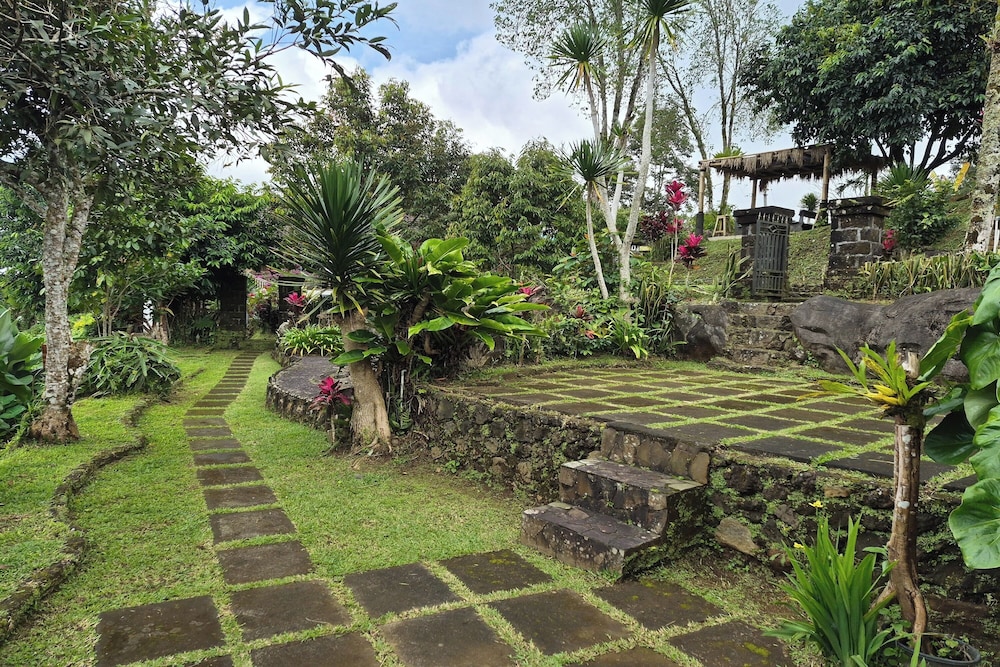 Mulia Garden Bungalows 46/50