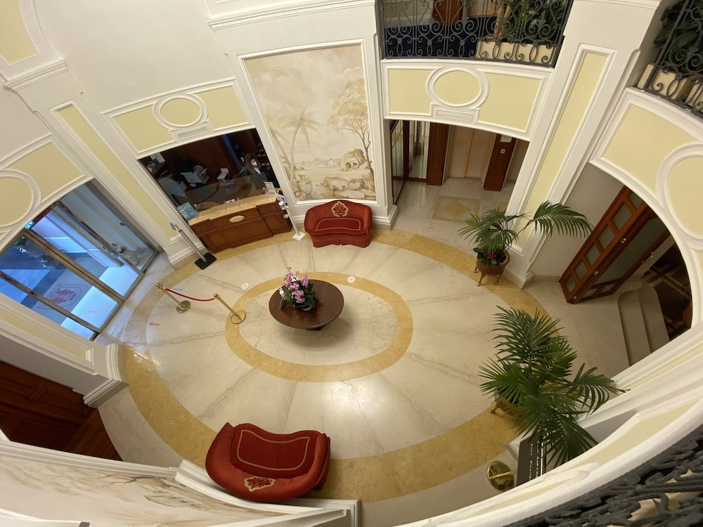 Palazzo Alabardieri 44/66