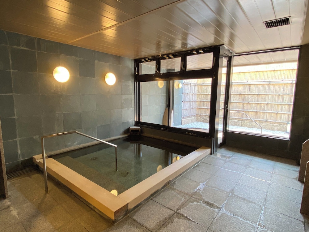 Ryotei Rangetsu 20/49